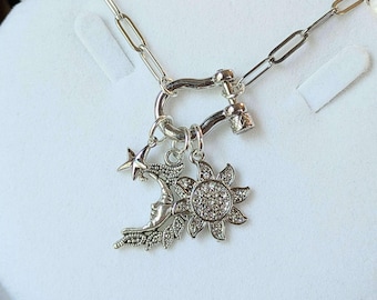 Collar con cierre de mosquetón, diseño de luna celestial, sol y estrella de circonita cúbica, plateado (20 pulgadas)