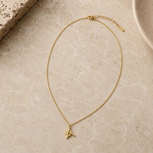 Manta Ray Necklace, Gold - 20 inches - - LadybugfeetDesigns -
