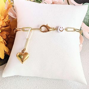 Gold Smiley Stainless Steel Paperclip Chain Bracelet - - LadybugfeetDesigns -