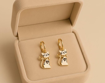 Kitty Cat Hoop earrings, Gold - 12mm