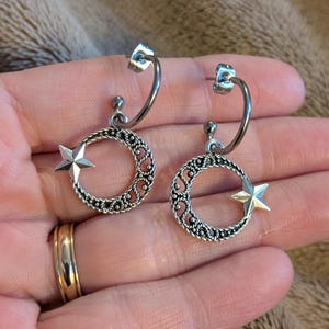 Fancy Crescent Moon Star Hoop Earrings, Silver - 16mm - - LadybugfeetDesigns -