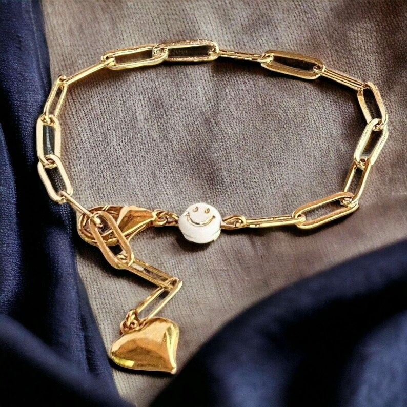 Gold Smiley Stainless Steel Paperclip Chain Bracelet - - LadybugfeetDesigns -