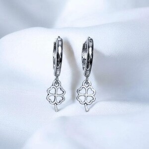 Silver 4 Leaf Clover Huggie Hoop earrings, 15mm Hoop Drop - - LadybugfeetDesigns -