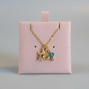 Starfish Seashell Crystal charm necklace and Earring set, Gold - - LadybugfeetDesigns -