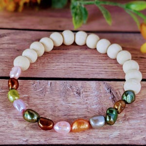 Multi Color Freshwater Pearl Stretch bracelet - - LadybugfeetDesigns -