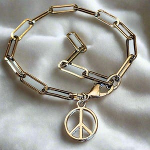 Peace Sign Gunmetal Paperclip Chain Bracelet - - LadybugfeetDesigns -