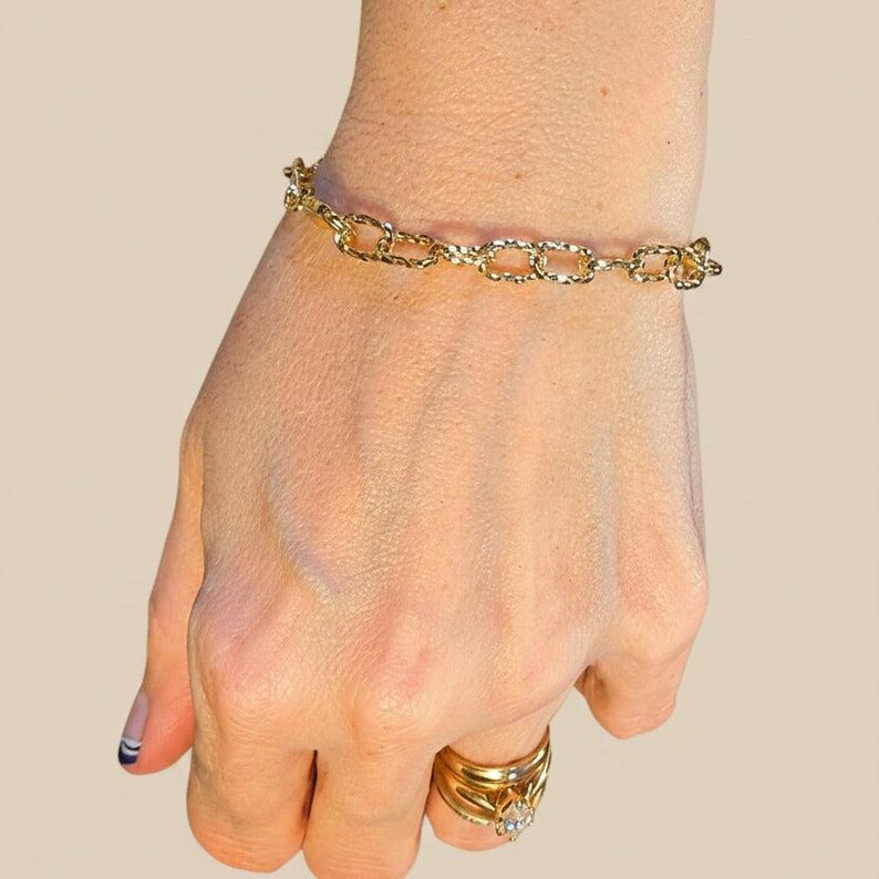 14K Gold Filled Textured Oval cable chain Bracelet Base - D.i.y. - Build Your Charm Bracelet! - - LadybugfeetDesigns -
