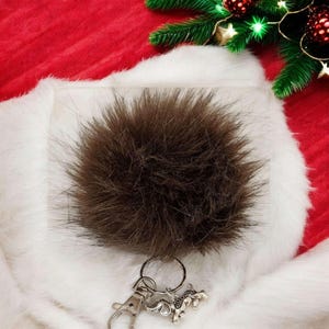 Dachshund Keychain/Faux Fur Pom Pom Charm Key Chain-Purse Charm/Journal Charm - - LadybugfeetDesigns -