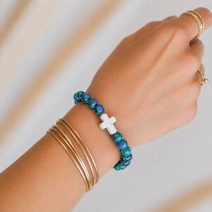 Teal Blue Green Beaded Cross Stretch bracelet - - LadybugfeetDesigns -