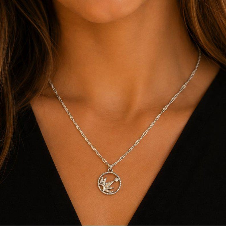 Sun Rays Pendant necklace, Silver - 20 inch - - LadybugfeetDesigns -
