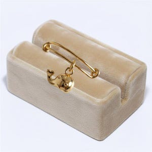 Baby Whale Expandable Charm Ring - Gold - - LadybugfeetDesigns -