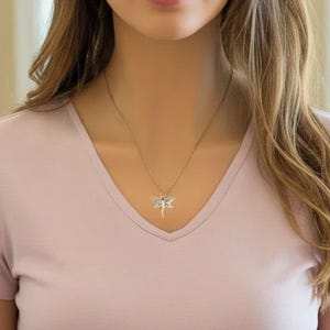 Dragonfly necklace, Gold - 20 inch - - LadybugfeetDesigns -