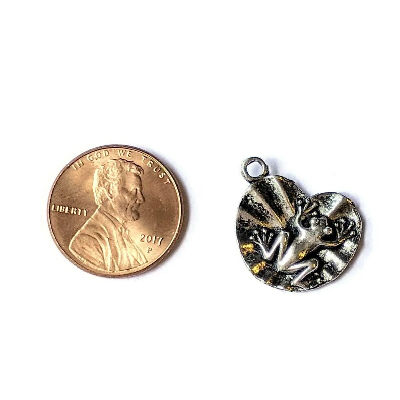 Silver Frog on a Lily Pad Charm - - LadybugfeetDesigns -