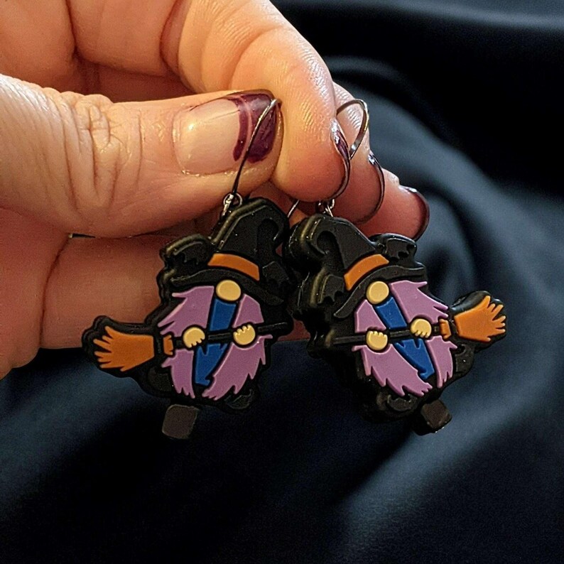 Gnome Halloween Earrings - - LadybugfeetDesigns -