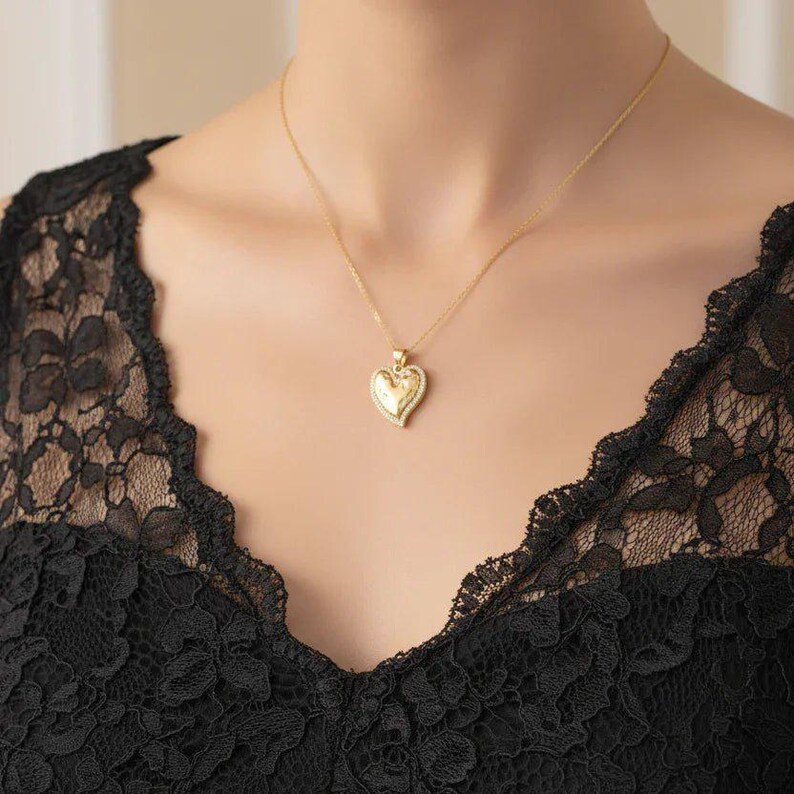 Textured Heart necklace, Gold - 20 inch - - LadybugfeetDesigns -