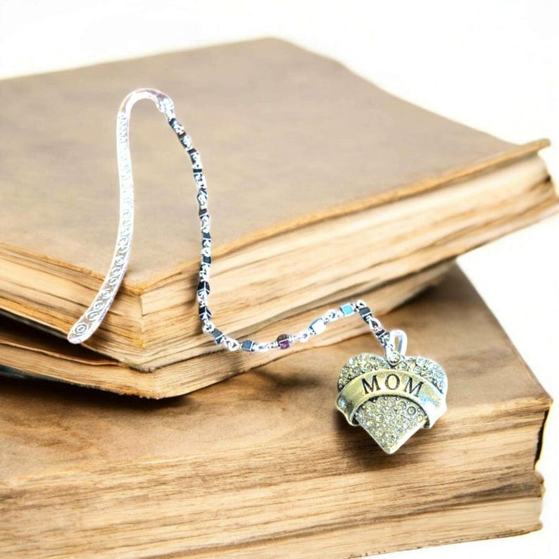 Mom Beaded Bookmark - - LadybugfeetDesigns -