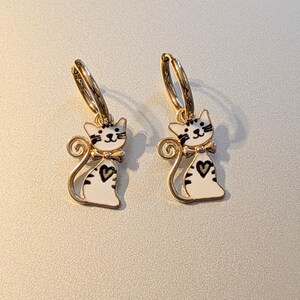 Kitty Cat Hoop earrings, Gold - 12mm - - LadybugfeetDesigns -