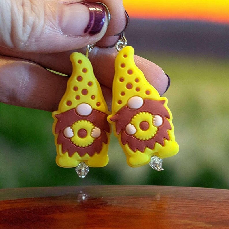 Sunflower Gnome Earrings - - LadybugfeetDesigns -