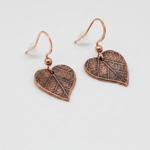 Leaf dangle earrings, Copper/Rose Gold - - LadybugfeetDesigns -