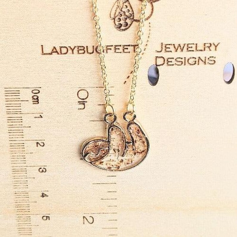 Adorable Dried Flower Tree Sloth - Yellow or Rose Gold - - LadybugfeetDesigns -