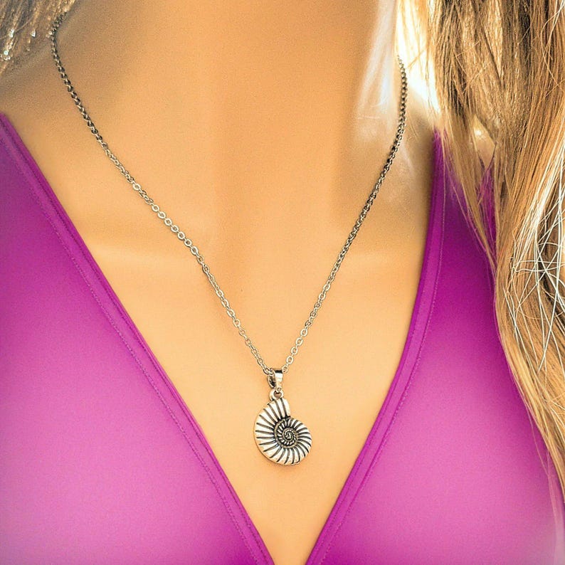 Sea Snail Shell necklace, Silver - 20 inch - - LadybugfeetDesigns -