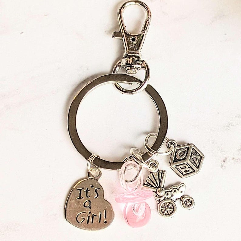 Its a Girl! /It's a Boy! Key Chain, Party Favor - - LadybugfeetDesigns -