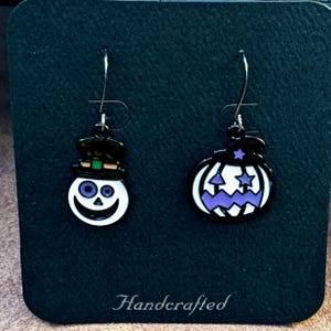 Mismatched Creepy Snowman/Jack-O-Lantern Halloween Earrings V - - LadybugfeetDesigns -