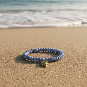 Gold Conch Beaded Stretch Bracelet - - LadybugfeetDesigns -