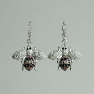 Rhinestone Honeybee Sterling Silver Earrings - - LadybugfeetDesigns -