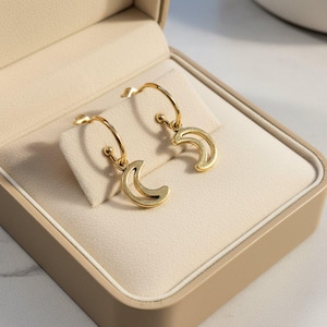 Crescent Moon Hoop earrings, Gold - 16mm - - LadybugfeetDesigns -