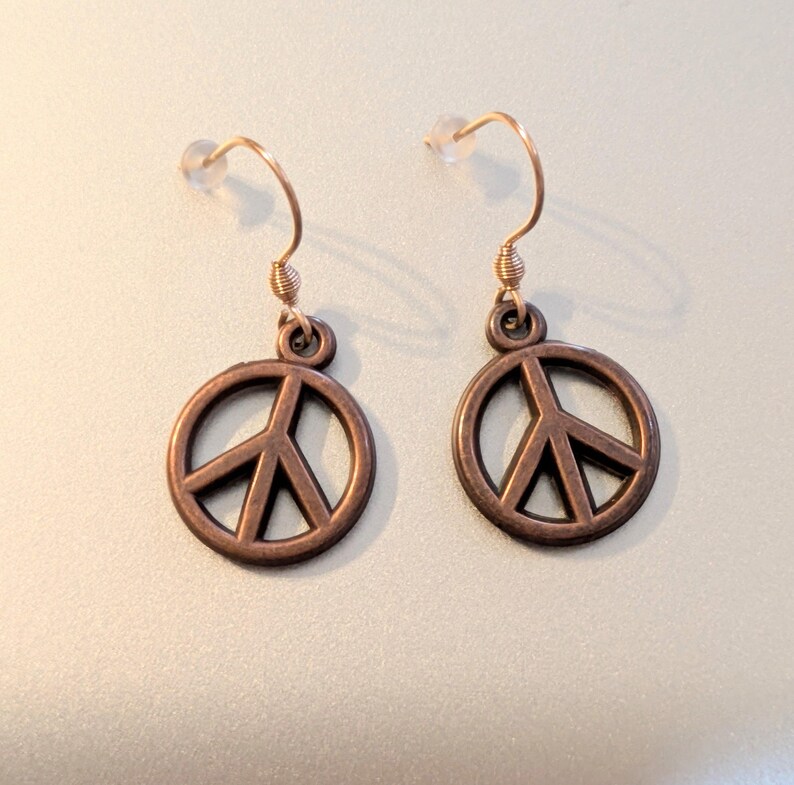 Peace SIgn dangle earrings, Copper/Rose Gold - - LadybugfeetDesigns -