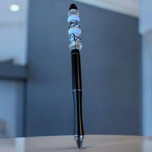 Black/White Crystal Gift Pen - - LadybugfeetDesigns -