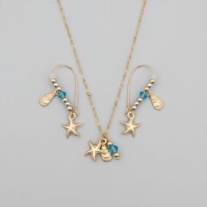 Starfish Seashell Crystal charm necklace and Earring set, Gold - - LadybugfeetDesigns -