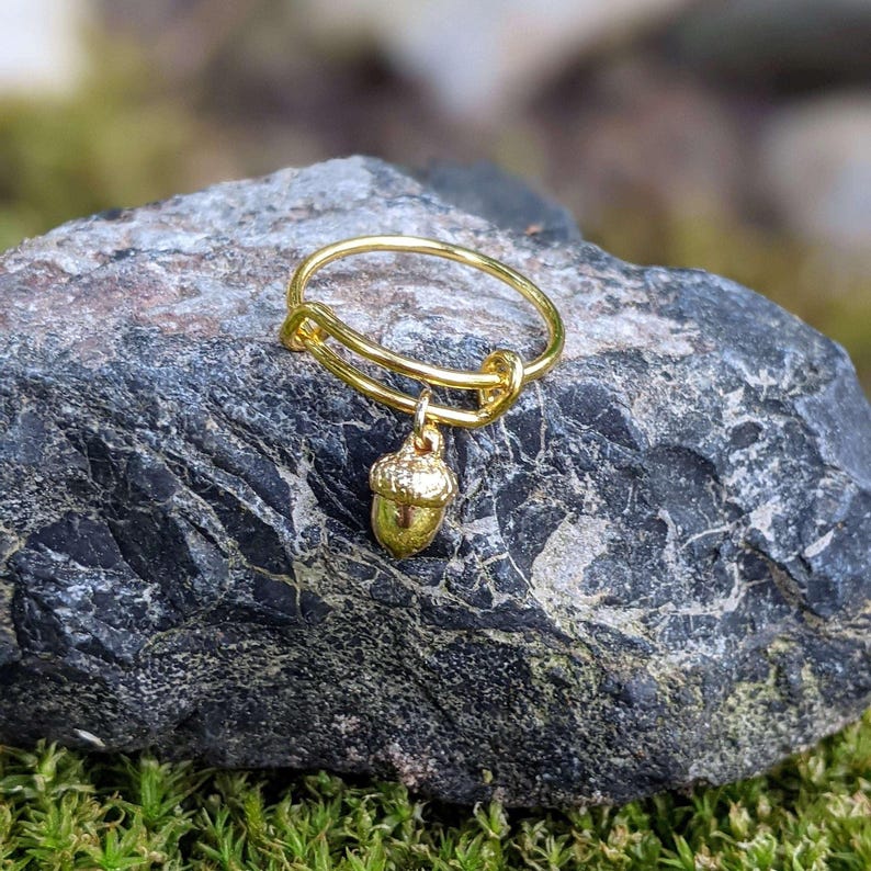 Tiny Acorn Expandable Charm Ring - Gold - - LadybugfeetDesigns -