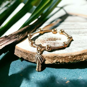 Sterling Silver Palm Tree Adjustable Charm Ring - - LadybugfeetDesigns -