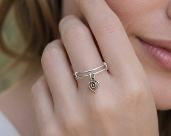 Heart Swirl Expandable Charm Ring