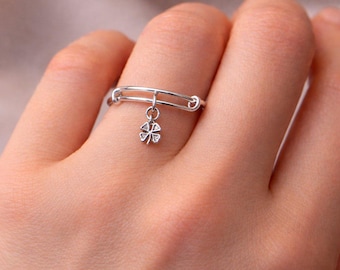 Four Leaf Clover Expandable Charm Ring, Silver