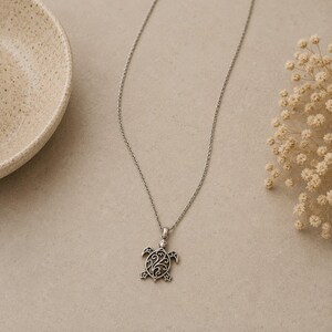 Sea Turtle Necklace, 20 inches - Silver - - LadybugfeetDesigns -