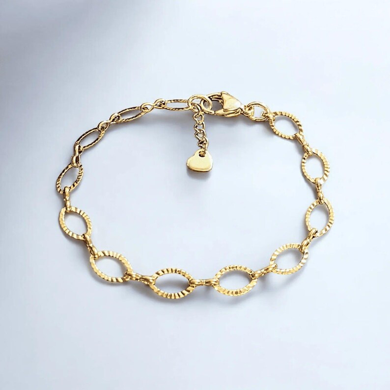 Shiny Gold Textured Oval Link Charm Bracelet Base Ii - D.i.y. - Build Your Charm Bracelet! - - LadybugfeetDesigns -