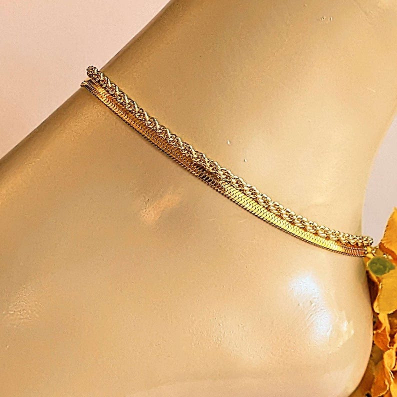 Gold Herringbone Chain Anklet - - LadybugfeetDesigns -