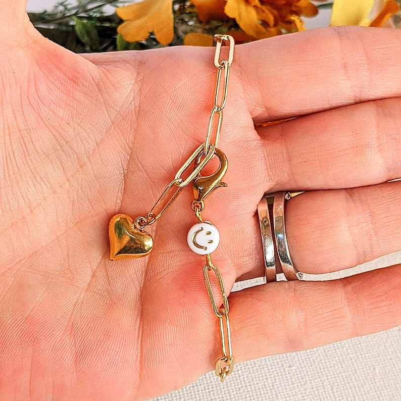 Gold Smiley Stainless Steel Paperclip Chain Bracelet - - LadybugfeetDesigns -