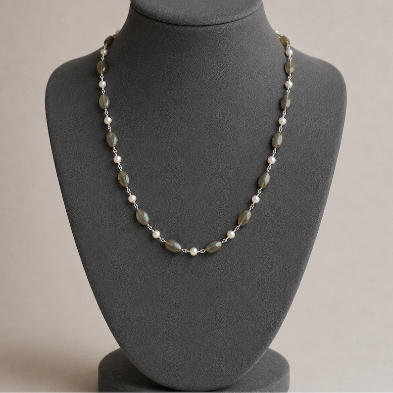 Labradorite Oval Bead and Pearl Necklace, 20 inch - - LadybugfeetDesigns -