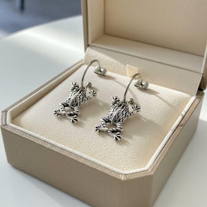 Fancy Frog Hoop Earrings, Silver - 16mm - - LadybugfeetDesigns -