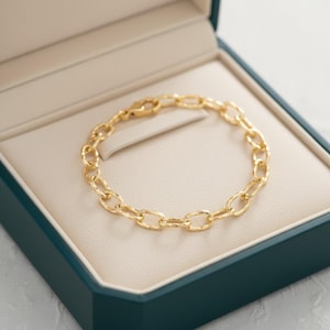 14K Gold Filled Textured Oval cable chain Bracelet Base - D.i.y. - Build Your Charm Bracelet! - - LadybugfeetDesigns -