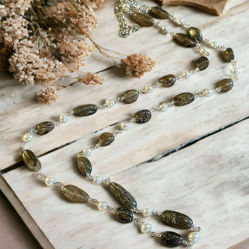 Labradorite Oval Bead and Pearl Necklace, 20 inch - - LadybugfeetDesigns -