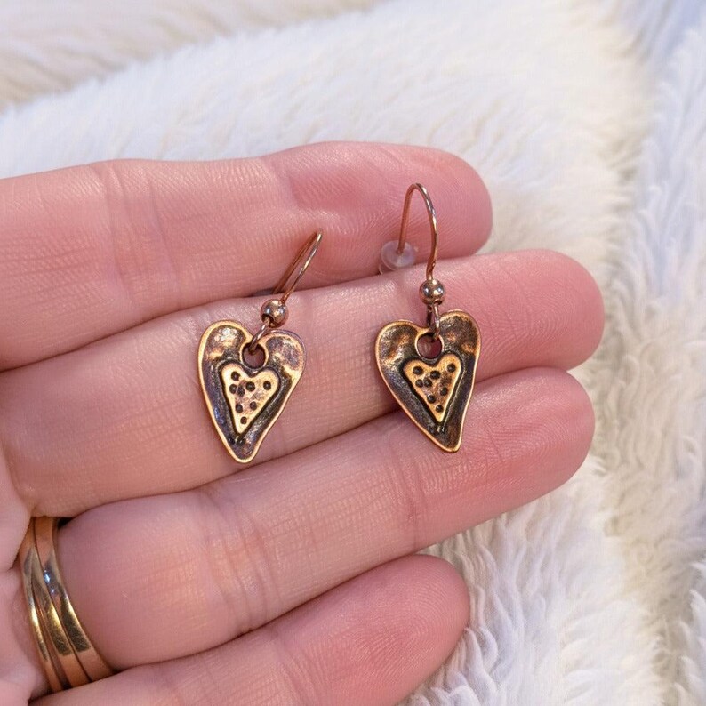 Heart dangle earrings, Copper/Rose Gold - - LadybugfeetDesigns -