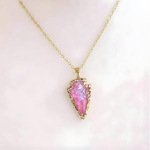 Natural Titanium Quartz Crystal Arrowhead necklace, Gold - 18- 24 inch - - LadybugfeetDesigns -