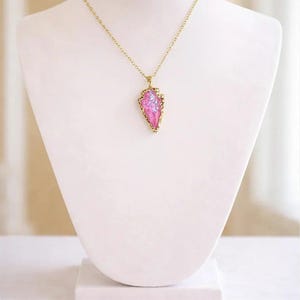 Natural Titanium Quartz Crystal Arrowhead necklace, Gold - 18- 24 inch - - LadybugfeetDesigns -