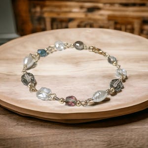 Romantic Crystal Pearl bracelet - - LadybugfeetDesigns -