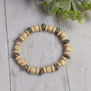 Silver Spacer & Ivory Wood Bead Stretch bracelet - Unisex - - LadybugfeetDesigns -